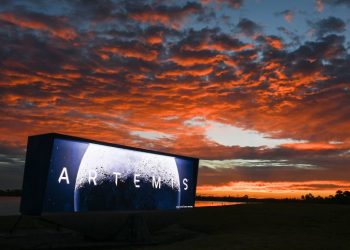 Poll: Returning to the moon a low priority to Americans