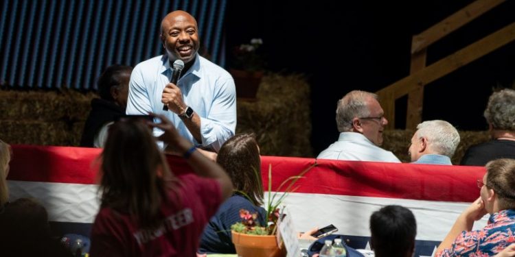 Tim Scott rebukes 2024 GOP rival Ron DeSantis over Florida curriculum on slavery