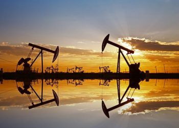 Global Economic Slowdown Fears Send Oil Prices Slipping