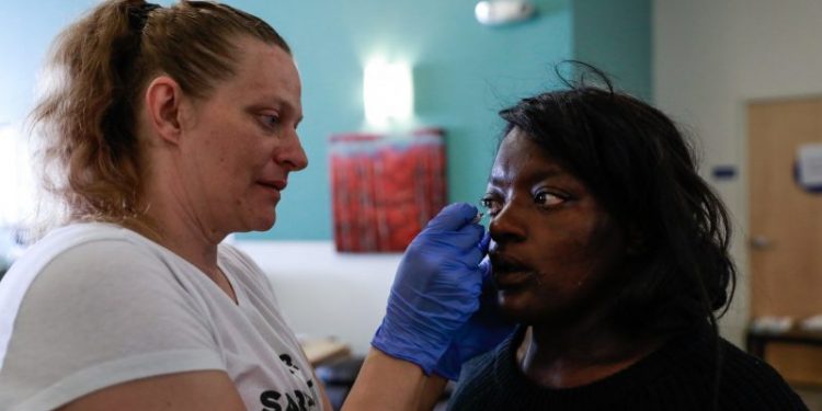 Newsom’s mental health plan would take $700 million away from services, redirect money to housing homeless