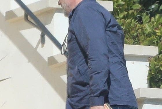 Hunter Biden’s ‘sugar brother’ lawyer spotted smoking bong on home balcony during visit from president’s son