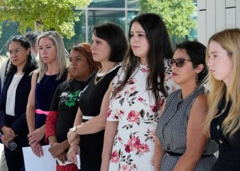 Texas abortion hearing culminates with tension and emotions high