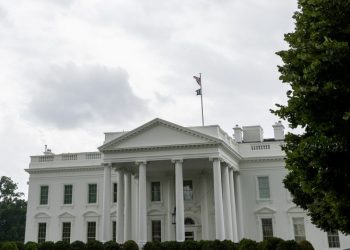 Cocaine found in White House near where guests enter West Wing