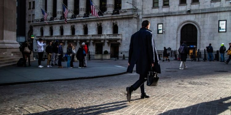 More people are seeking work, but jobs are becoming harder to find