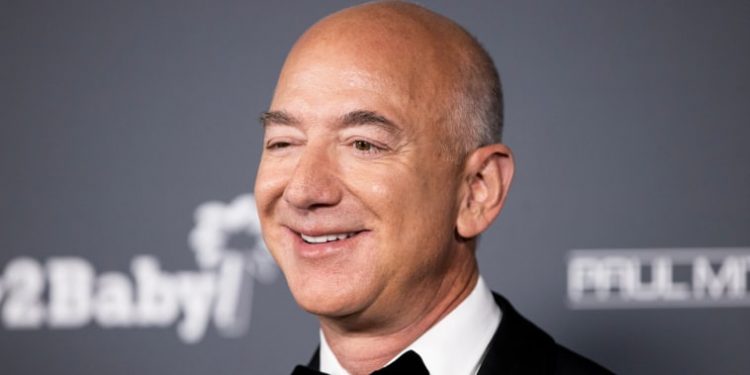 Amazon founder Jeff Bezos buys home in Miami’s ‘billionaire bunker.’ Tom Brady will be his neighbor