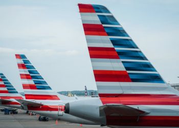 American Airlines fined $4.1M for dozens of long tarmac delays that trapped passengers