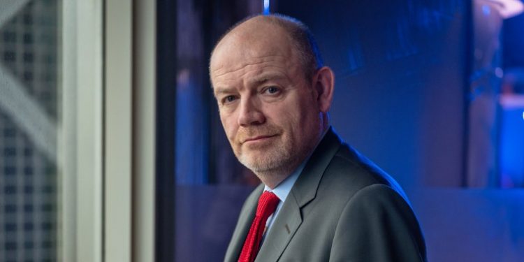 CNN names former New York Times CEO Mark Thompson as its chief