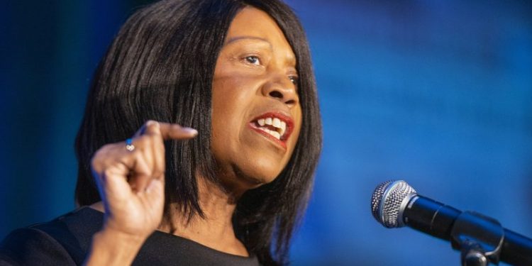 New Jersey Lt. Gov. Sheila Oliver dies at 71