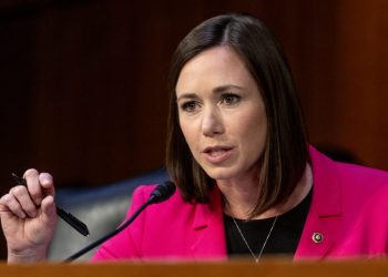 Sen. Katie Britt recovering after nerve swelling caused sudden face numbness