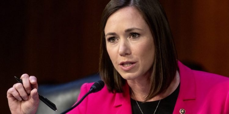 Sen. Katie Britt recovering after nerve swelling caused sudden face numbness