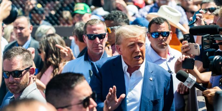 Justice Dept. pushes back against Trump’s bid for a 2026 trial in D.C.