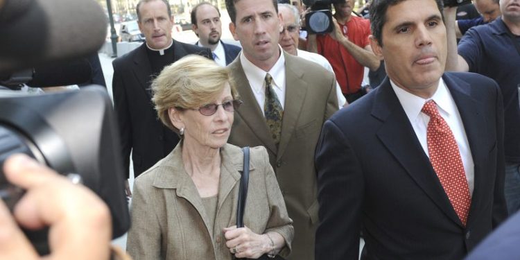 New Trump attorney fought for disgraced NBA ref who bet on games