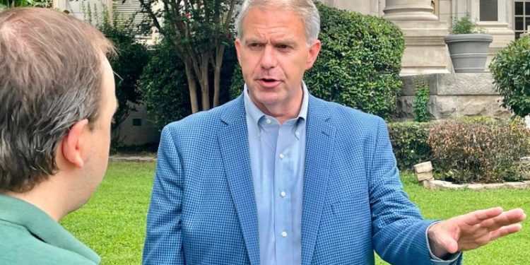 Dem gubernatorial candidate took money from CCP-linked businessman, Hunter Biden art buyer