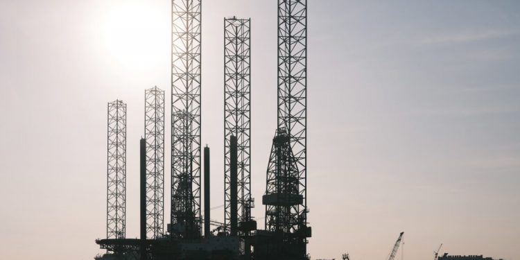 Oil and natural gas: Crude oil maintains around $80.00