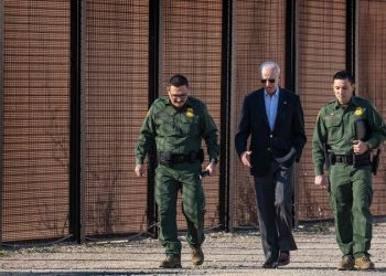 Conservatives hope key legal case can bring Biden migrant parole policies ‘tumbling down’