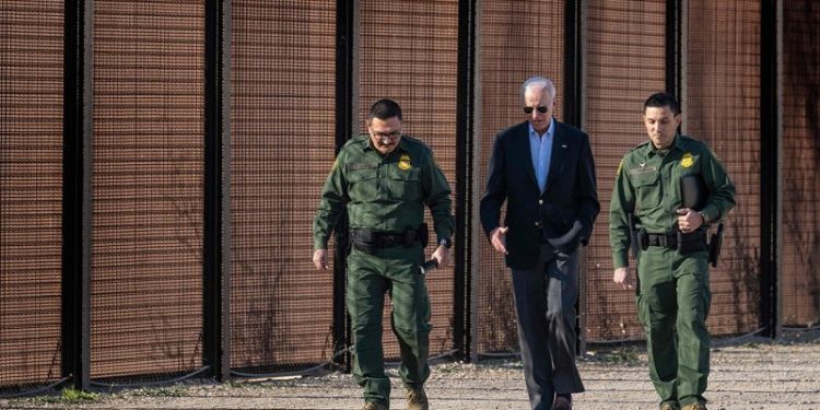 Conservatives hope key legal case can bring Biden migrant parole policies ‘tumbling down’