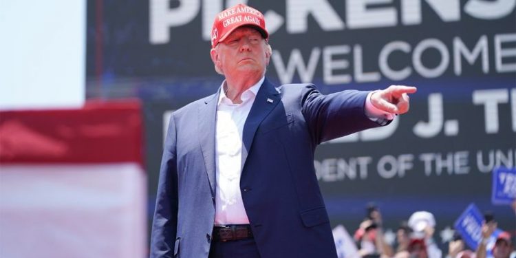 Dershowitz slams GA indictment, says Trump used same tactics as Al Gore in 2000: not a ‘crime’