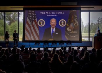 Biden admin launches push to expand voter registration at citizenship ceremonies