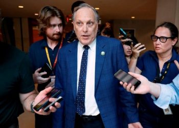 GOP reps call for more overtime pay for Border Patrol agents tackling ongoing migrant crisis