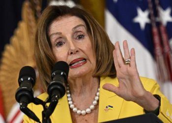 Nancy Pelosi repeatedly urges White House audience to clap: ‘That’s an applause line’
