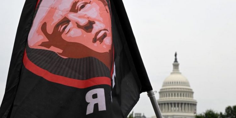 Trump insults D.C. to get his trial moved. The city rolls its eyes.