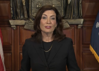 Hochul presses Biden to fund migrant housing and social services: ‘Shouldered this burden for too long’