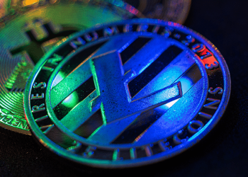 SafeMoon and Litecoin: Litecoin pauses at the 85.00 level