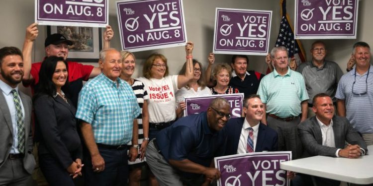 Ohio voters head to the polls to decide Issue 1