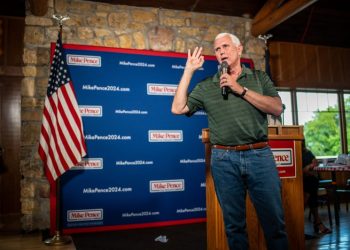 Pence qualifies for GOP presidential debate after hitting donor threshold