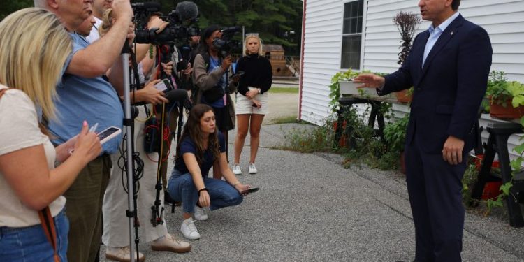 DeSantis allies scramble to clarify after he criticizes ‘listless vessels’ for Trump