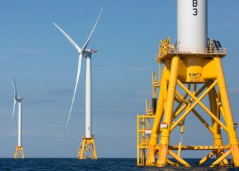 Feds greenlight offshore wind project near Rhode Island, Martha’s Vineyard