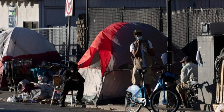 Boston plans homeless encampment crackdown, calls for new short-term shelter