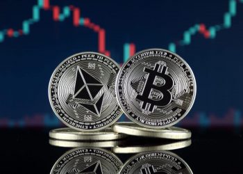 Bitcoin and Ethereum: Bitcoin falls below $25500 last night