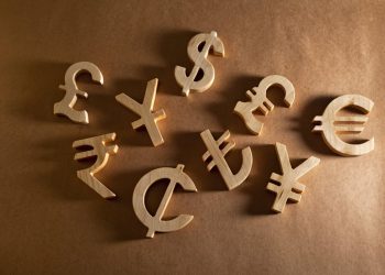 EURUSD and GBPUSD: EURUSD falls to the 1.07770 level