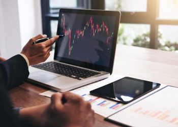 Sonic Speed meets Crypto Glory: Unveiling the SONIK ICO