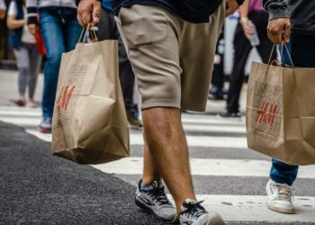 Federal Reserve official agrees the central bank can ‘proceed carefully’ on interest rates