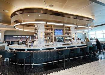 Delta will make it harder to get into airport lounges, changes rules to earn elite status