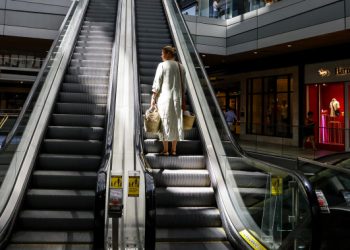 Federal Reserve pauses rate hikes as inflation slows down