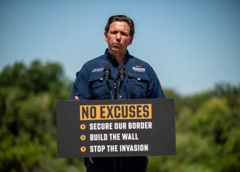 Republican hopefuls ramp up war talk over Mexican border