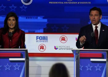 Republican debate brings chaos, attacks and a slog for second place