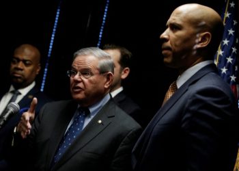 Sen. Bob Menendez faces rapidly growing calls from colleagues to resign