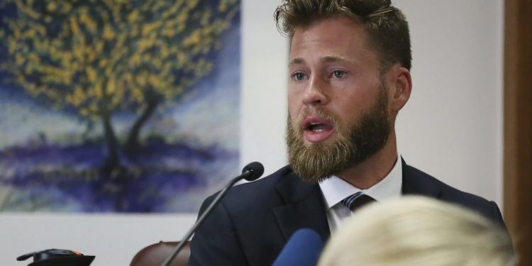 Infowars host Owen Shroyer sentenced to 60 days jail in Jan. 6 riot