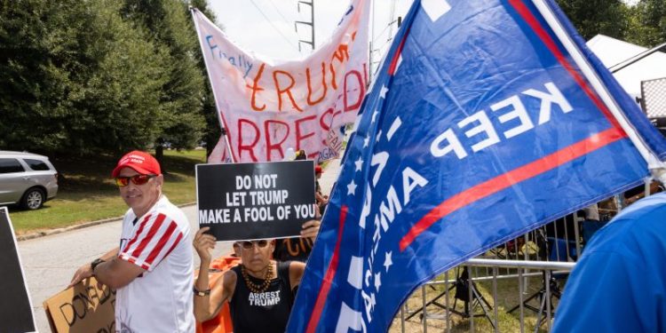 A reminder of how one juror could save Trump