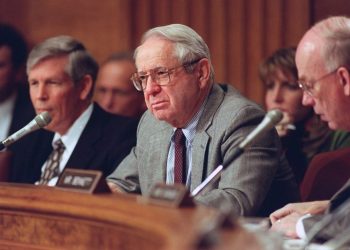 Lauch Faircloth, senator who battled D.C. during fiscal crisis, dies at 95