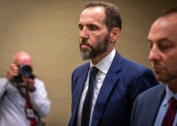 Trump fights Jack Smith request for narrow gag order in Jan. 6 case