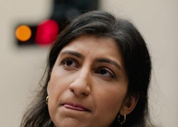 Lina Khan’s Amazon lawsuit is nothing like her famous law article