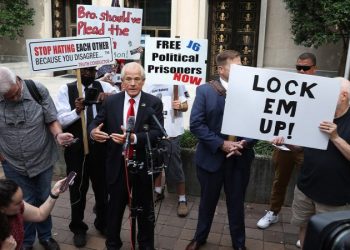 Former Trump adviser Navarro convicted of contempt after defying Jan. 6 subpoena