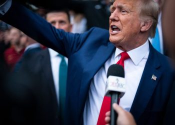 Trump has large lead over Haley, other Republicans in South Carolina, poll finds