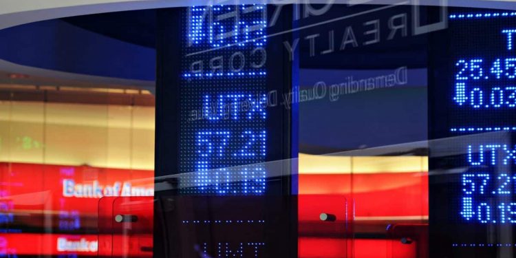 Stock Market Rally Amidst Signs of Cooling US Job Market