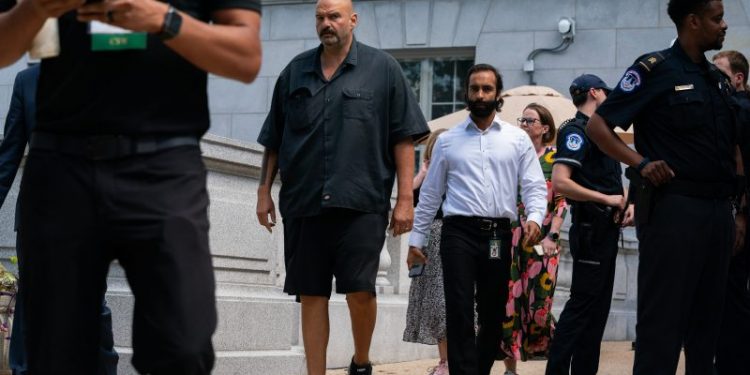 Letter from Republican senators slams change in dress code enforcement